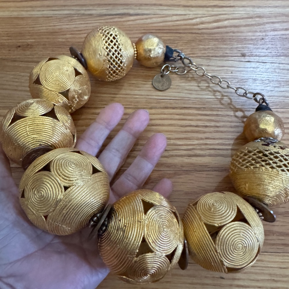 Exquisite Vintage Masha Archer 24K GOLD HUGE Rounds from Cameroon's Baoule Tribe - Picture 7 of 16
